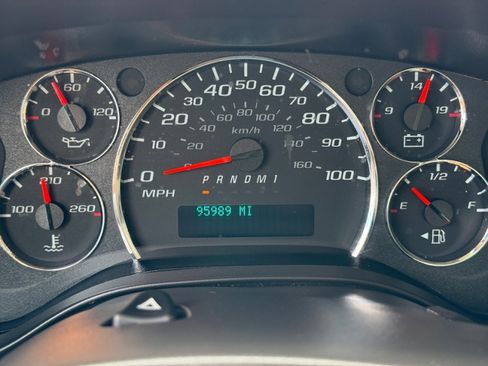 Used 2023 Chevrolet Express 3500 w/ Power Convenience Package image 19