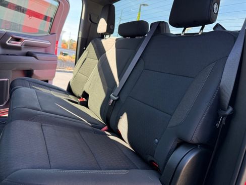 Used 2023 Chevrolet Silverado 1500 RST w/ Z71 Off-Road Package image 17