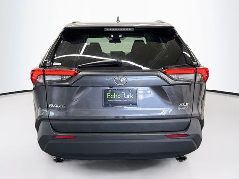 Used 2025 Toyota RAV4 XLE AWD/4WD image 7