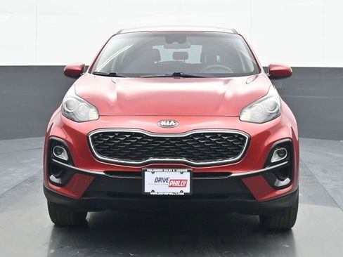 Used 2022 Kia Sportage LX image 1