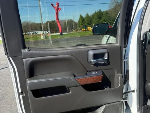 Used 2018 GMC Sierra 1500 SLT w/ SLT Premium Package AWD/4WD image 37