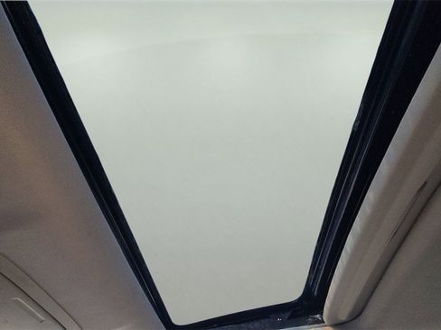 Used 2019 Honda CR-V EX-L image 27