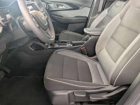 Used 2021 Chevrolet TrailBlazer LS image 13