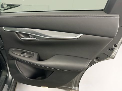 Used 2024 INFINITI QX50 Sport image 33