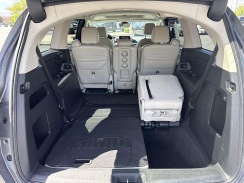 Certified 2025 Honda Odyssey EX-L image 10