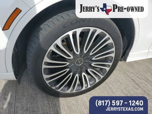 Used 2020 Lincoln Aviator Black Label w/ Dynamic Handling Package AWD/4WD image 2