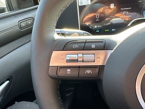 New 2026 Hyundai Tucson Limited AWD/4WD image 18