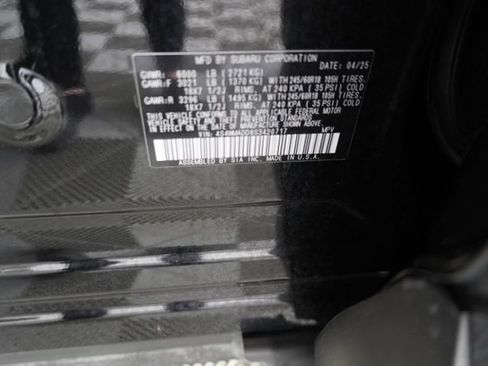Certified 2025 Subaru Ascent Premium AWD/4WD image 22