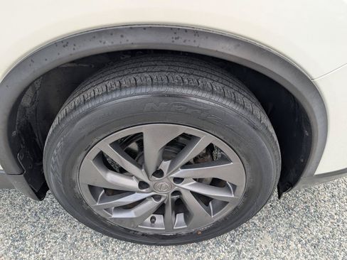 Used 2015 Nissan Rogue SL FWD image 4