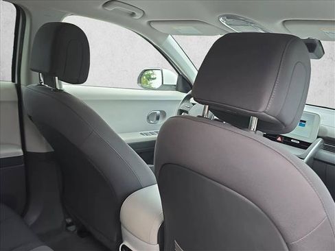 Used 2024 Hyundai Ioniq 5 SE RWD image 23