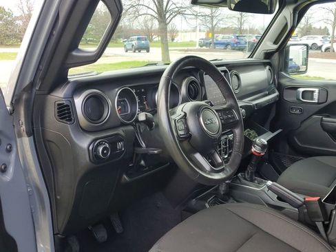 Used 2023 Jeep Wrangler Unlimited Sport AWD/4WD image 8