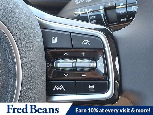 New 2026 Kia Carnival EX FWD image 19