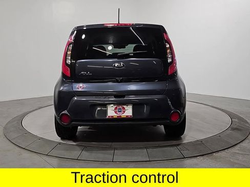 Used 2015 Kia Soul ! image 4