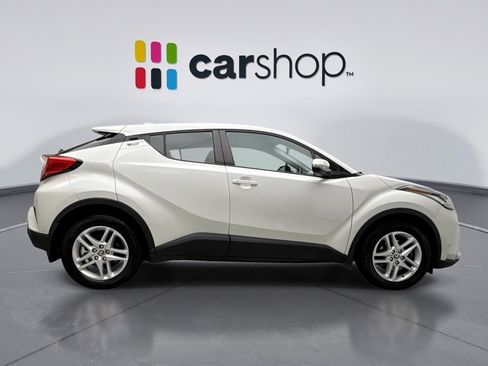 Used 2021 Toyota C-HR LE image 6