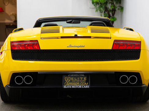 Used 2013 Lamborghini Gallardo LP 550-2 image 4