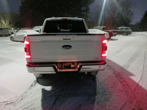 Certified 2022 Ford F150 Lariat w/ Equipment Group 501A Mid image 4