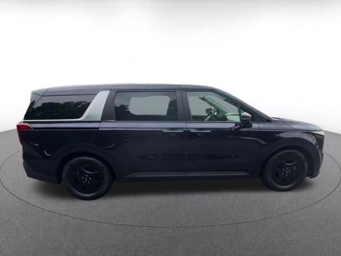 Used 2026 Kia Carnival FWD image 16