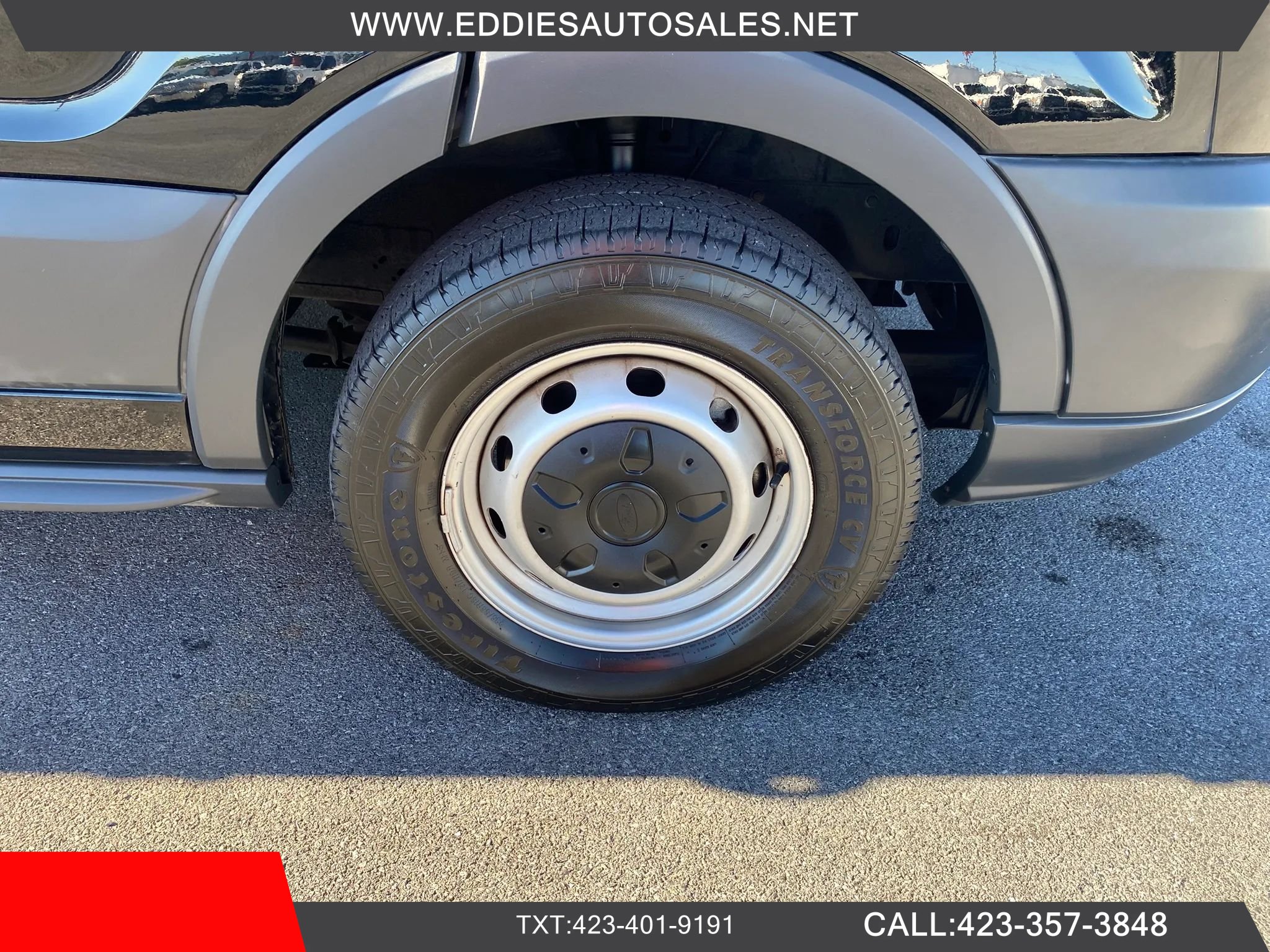 Used 2018 Ford Transit 150 130 Low Roof RWD image 28