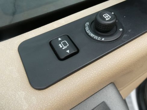 Used 2012 Ford F250 Lariat w/ Chrome Pkg AWD/4WD image 24