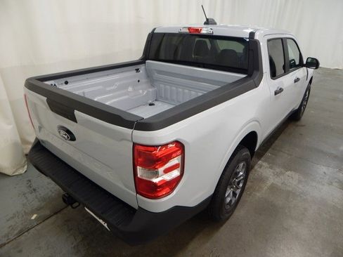 New 2025 Ford Maverick XLT image 3