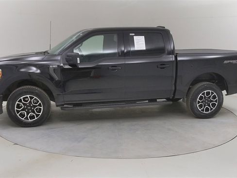 Certified 2022 Ford F150 XLT w/ Equipment Group 302A High image 19