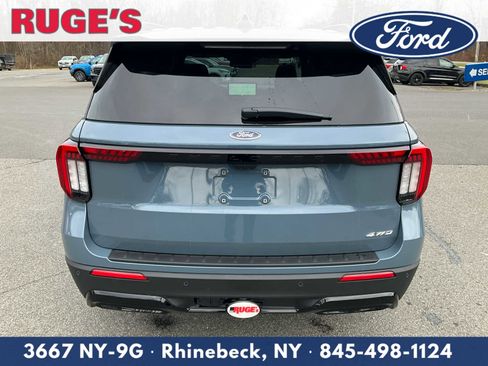 New 2026 Ford Explorer ST-Line w/ ST-Line Street Pack image 4