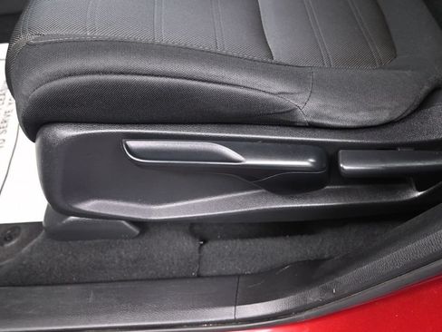 Used 2021 Honda CR-V Special Edition image 12