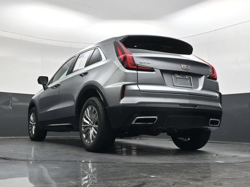 Used 2025 Cadillac XT4 Premium Luxury FWD image 43