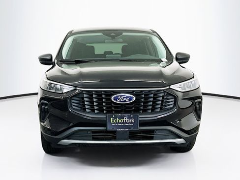 Used 2025 Ford Escape Active AWD/4WD image 2