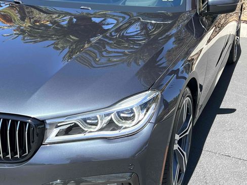 Used 2018 BMW 750i RWD image 63