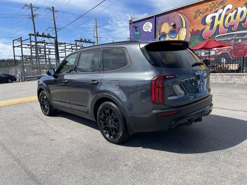 Used 2022 Kia Telluride EX w/ EX Premium Package AWD/4WD image 3