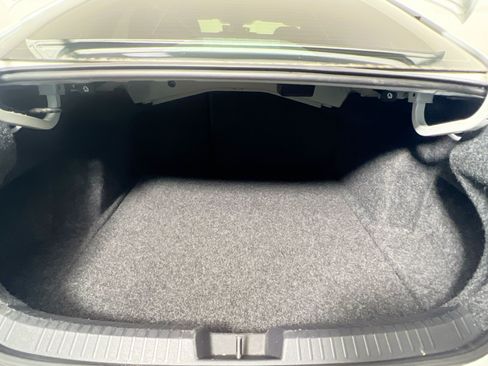 Used 2023 Volkswagen Jetta SE FWD image 33