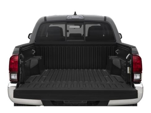 Used 2022 Toyota Tacoma SR5 w/ Technology Package image 11