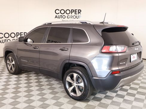 Used 2021 Jeep Cherokee Limited AWD/4WD image 23