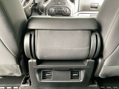 Used 2022 Chevrolet Silverado 1500 W/T w/ WT Value Package image 22