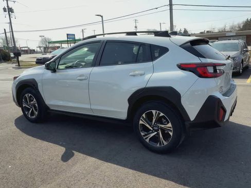 Certified 2024 Subaru Crosstrek 2.0i Premium image 7