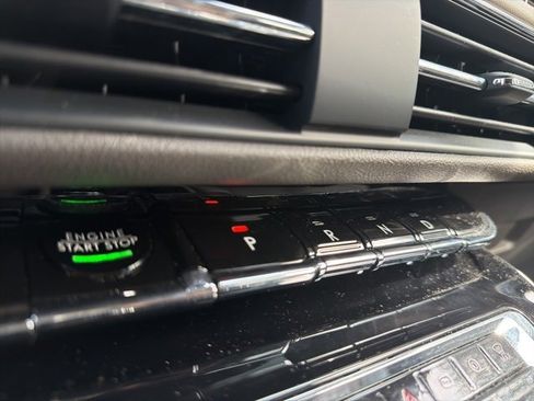 Used 2023 Lincoln Corsair Grand Touring image 19