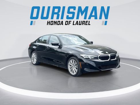 Used 2023 BMW 330i xDrive Sedan w/ Premium Package AWD/4WD image 2