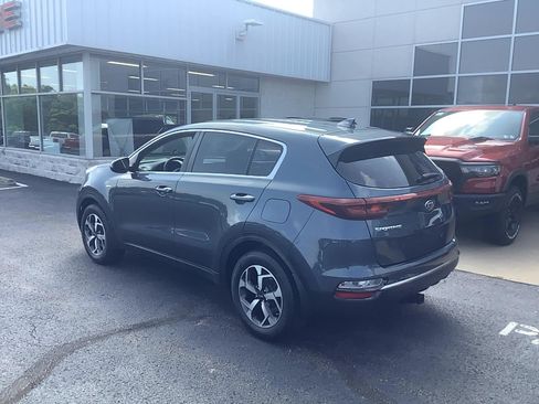 Used 2020 Kia Sportage LX w/ LX Popular Package AWD/4WD image 6