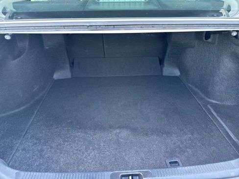 Used 2025 Toyota Camry SE image 28