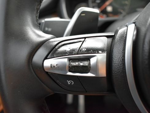 Used 2015 BMW X6 xDrive35i image 15