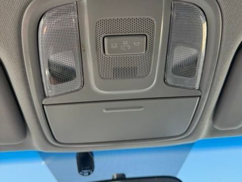 Used 2021 Kia Niro LX FWD image 10