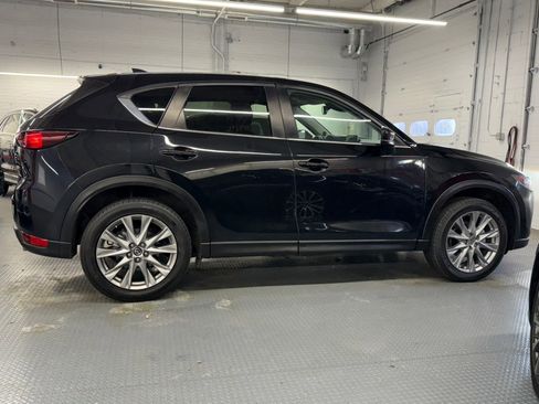 Used 2019 MAZDA CX-5 Touring AWD/4WD image 6