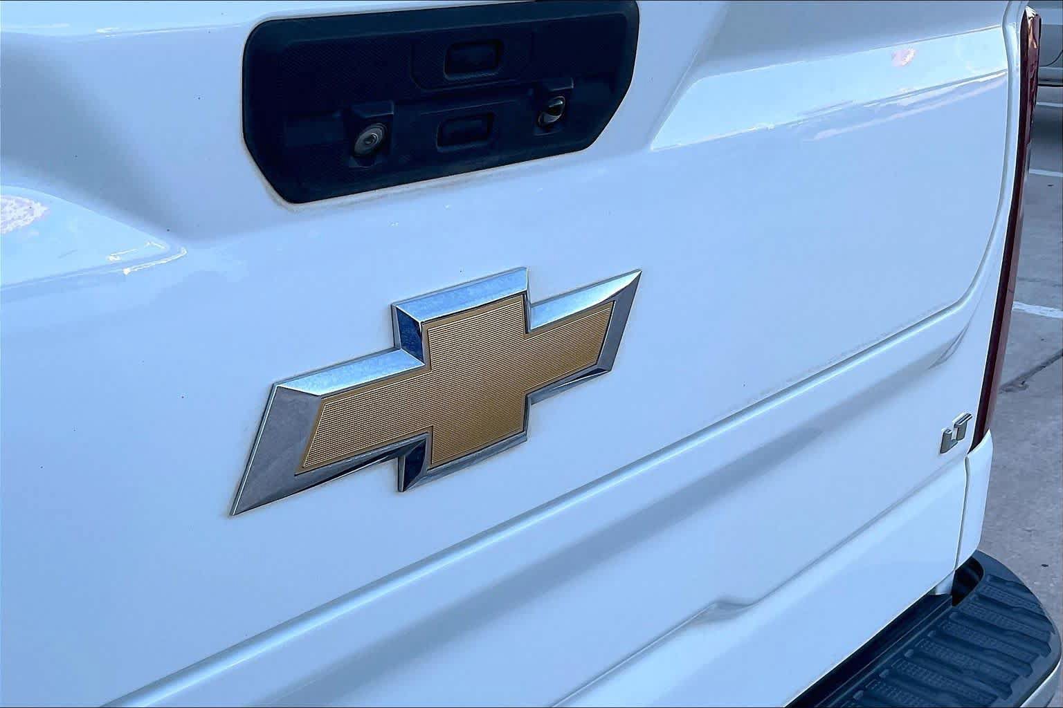 Used 2021 Chevrolet Silverado 1500 LT w/ Convenience Package II AWD/4WD image 30