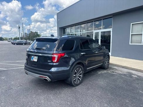 Used 2017 Ford Explorer Platinum AWD/4WD image 5