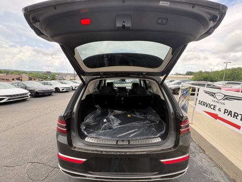 New 2026 Genesis GV80 2.5T Select AWD/4WD image 9