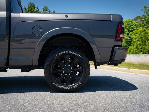 Used 2022 RAM 2500 Limited AWD/4WD image 14