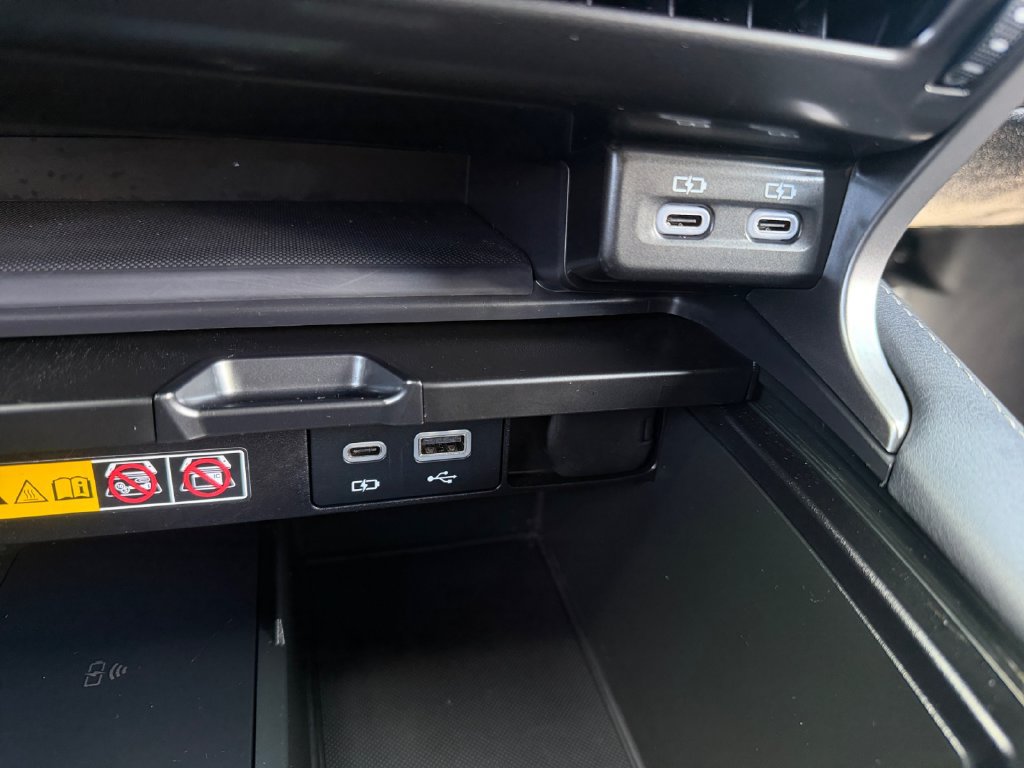 Certified 2024 Lexus RX 350 Premium w/ Accessory Package AWD/4WD image 24