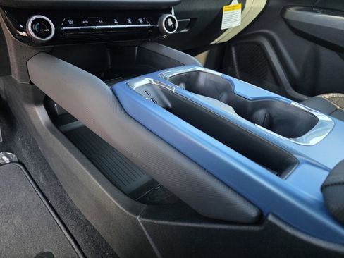 New 2026 Chevrolet Equinox EV LT w/ LPO, Blackout Package image 27