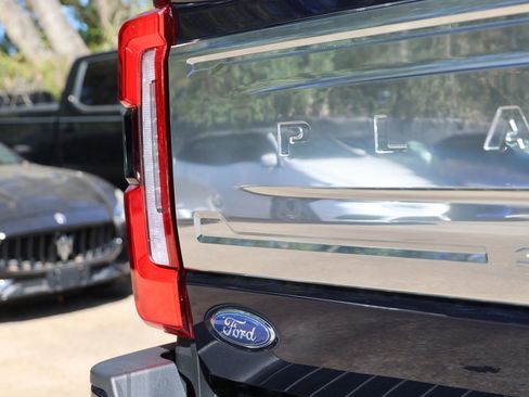 Used 2024 Ford F450 Platinum w/ FX4 Off-Road Package image 77